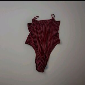 La La Land Creative Co Burgundy Velvet Tank Top Bodysuit Size Small